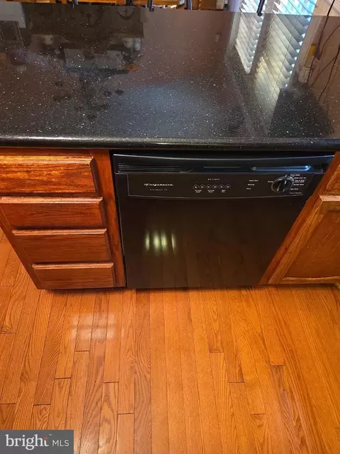 Kitchen - 11807 Flora Ln, Bowie, MD 20721 photo 3 of 8