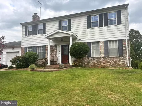 9102 Loughran Rd, Fort Washington, MD 20744