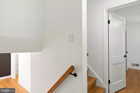 Entry Way - 8509 Schultz Rd, Clinton, MD 20735 photo 6 of 11