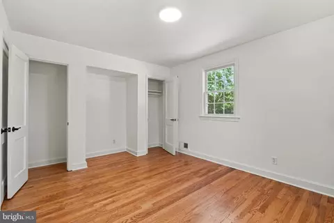 Bedroom - 8509 Schultz Rd, Clinton, MD 20735 photo 5 of 9