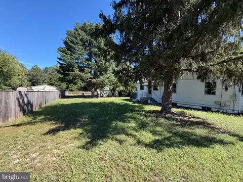 8600 Dangerfield Pl, Clinton, MD 20735 photo 3