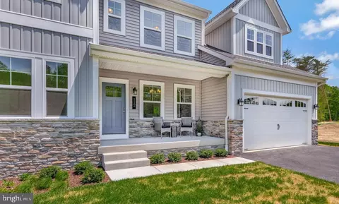 Exterior - 5514 Glen Ave, Lanham, MD 20706 photo 2 of 2