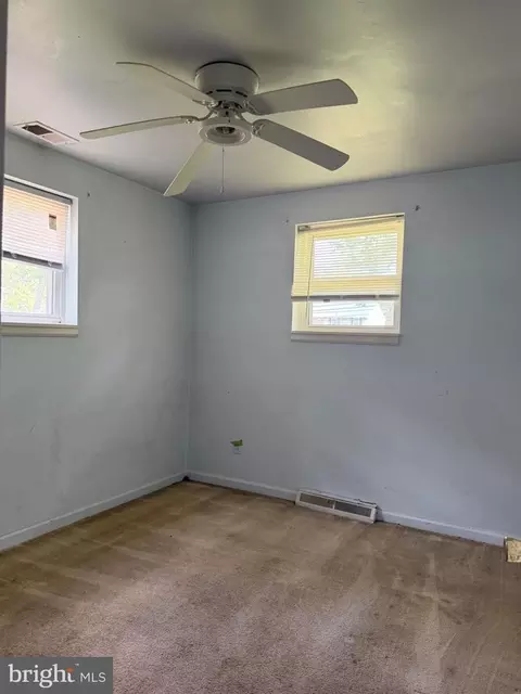 Bedroom - 8603 Dangerfield Rd, Clinton, MD 20735 photo 2 of 2