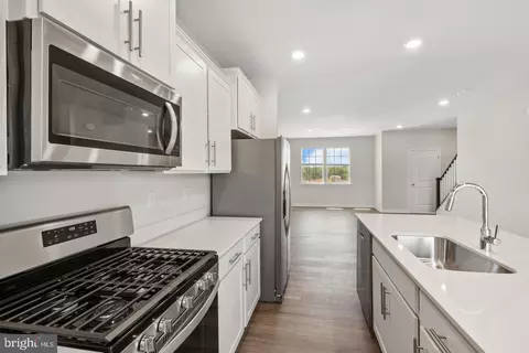 7557 Silver Thread Way, Brandywine, MD 20613 photo 9