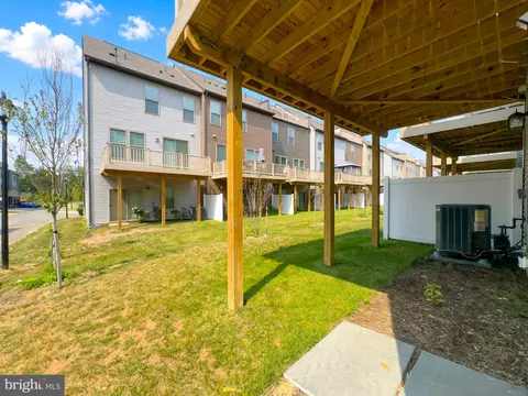 Exterior - 7012 Gladebrook Rd, Brandywine, MD 20613 photo 3 of 5