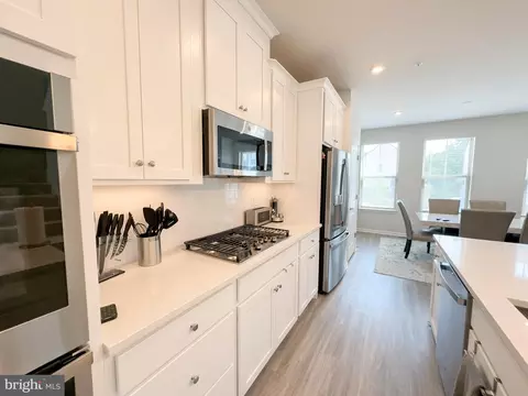 Kitchen - 7012 Gladebrook Rd, Brandywine, MD 20613 photo 4 of 4