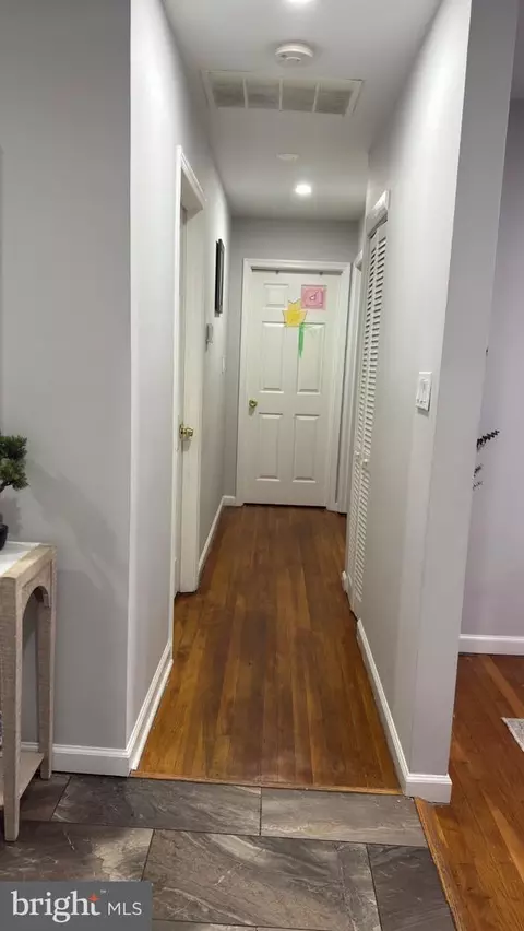 Entry Way - Undisclosed, Lanham, MD 20706 photo 6 of 6