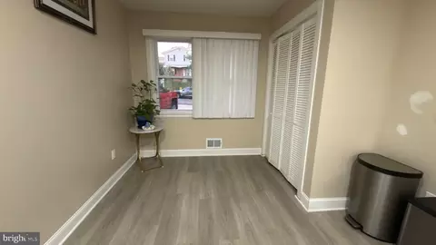 Entry Way - Undisclosed, Lanham, MD 20706 photo 4 of 6