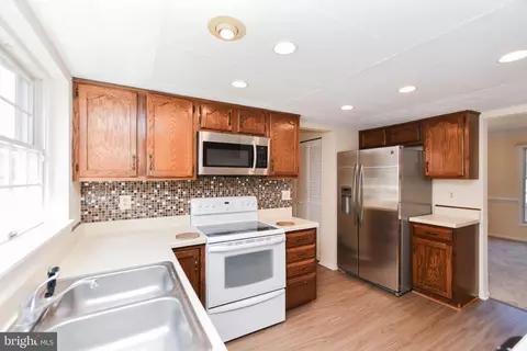 Kitchen - 2102 Crepe Ct, Bowie, MD 20721 photo 3 of 3