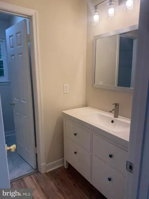 Entry Way - 6812 Irene Ct, Bowie, MD 20720 photo 3 of 4