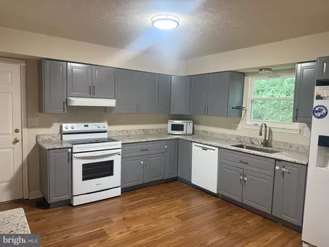 Kitchen - 6812 Irene Ct, Bowie, MD 20720 photo 2 of 4