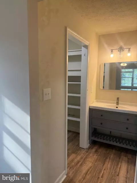 Entry Way - 6812 Irene Ct, Bowie, MD 20720 photo 2 of 4