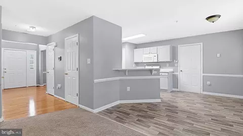 Entry Way - 14101 Kathleen Ln, Brandywine, MD 20613 photo 15 of 25