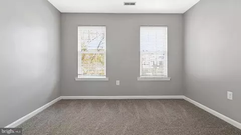 Bedroom - 14101 Kathleen Ln, Brandywine, MD 20613 photo 2 of 3