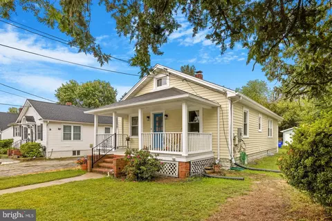 Exterior - 1106 Snowden Pl, Laurel, MD 20707 photo 7 of 9