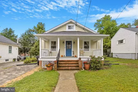 Exterior - 1106 Snowden Pl, Laurel, MD 20707 photo 6 of 9