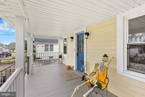 Exterior - 1106 Snowden Pl, Laurel, MD 20707 photo 9 of 9