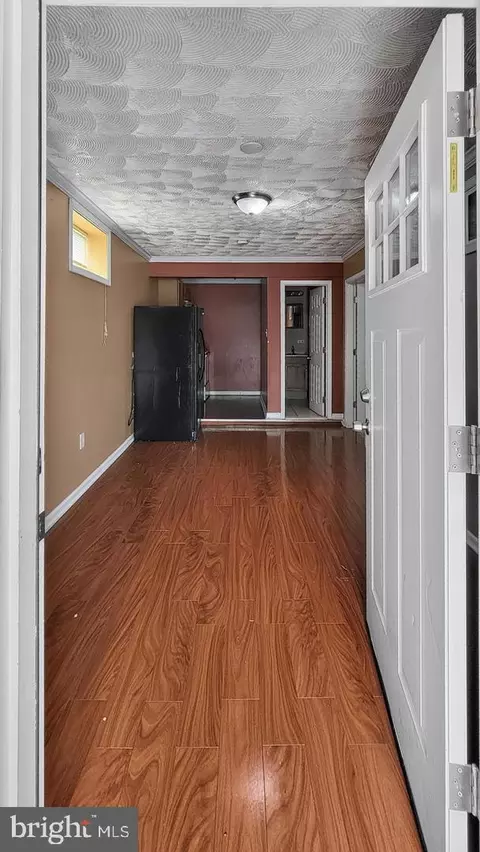 Entry Way - 13100 N Point Ln, Laurel, MD 20708 photo 10 of 10