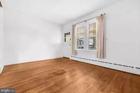 Living - 3209 Varnum St, Mount Rainier, MD 20712 photo 3 of 7