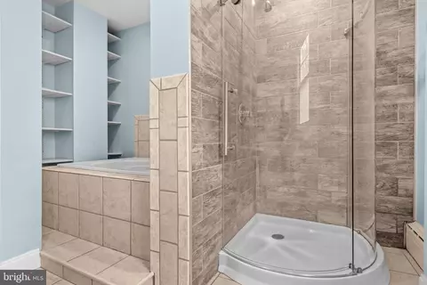 Bath - 3209 Varnum St, Mount Rainier, MD 20712 photo 1 of 3