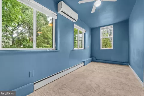 Bedroom - 3209 Varnum St, Mount Rainier, MD 20712 photo 1 of 9