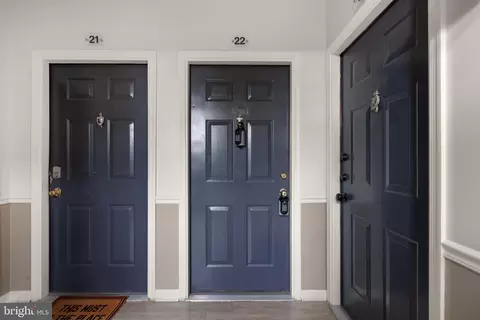 Entry Way - 14311 Runabout Ct #615, Laurel, MD 20707 photo 2 of 3