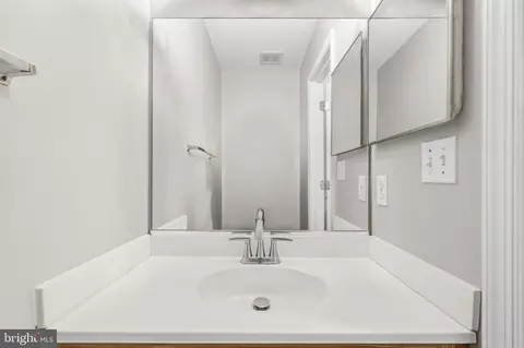 Bath - 4607 30th St, Mount Rainier, MD 20712 photo 1 of 2