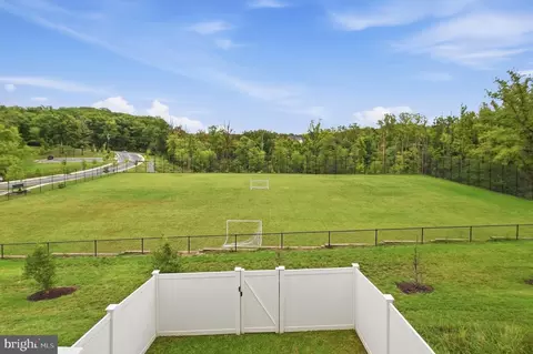Exterior - 1015 High Point Trl, Laurel, MD 20707 photo 7 of 7