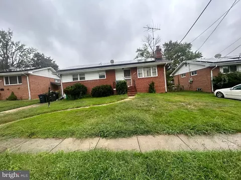 2533 Fairhill Dr, Suitland, MD 20746