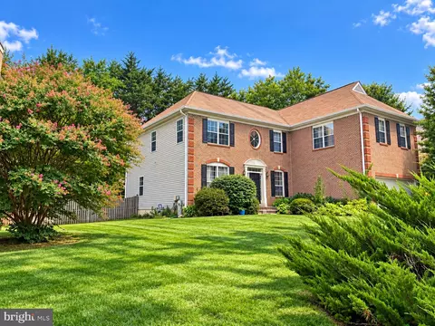 10113 Linford Ter, Lanham, MD 20706
