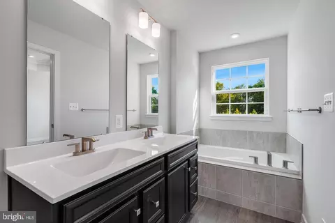 Bath - Undisclosed, Brandywine, MD 20613 photo 1 of 1