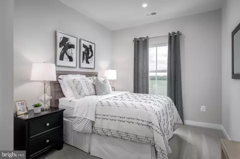 Bedroom - Undisclosed, Brandywine, MD 20613 photo 2 of 3