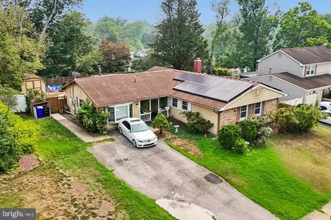 View/Area - 15751 Pointer Ridge Dr, Bowie, MD 20716 photo 7 of 15
