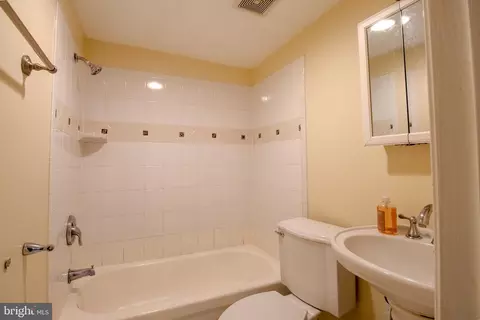 Bath - 6009 State St, Landover, MD 20785 photo 2 of 2