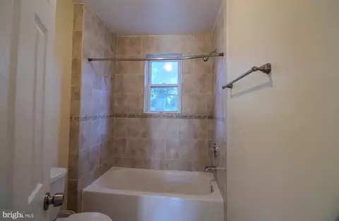 Entry Way - 6009 State St, Landover, MD 20785 photo 6 of 7