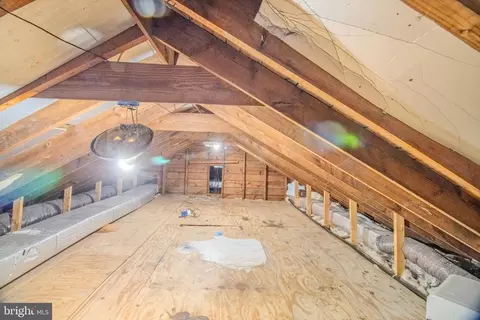 Entry Way - 6009 State St, Landover, MD 20785 photo 3 of 7