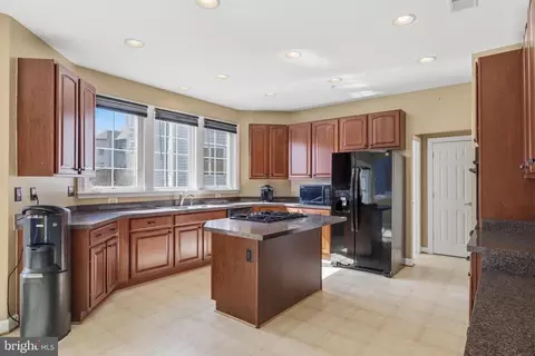 Kitchen - 6315 Rory Ct, Lanham, MD 20706 photo 2 of 3