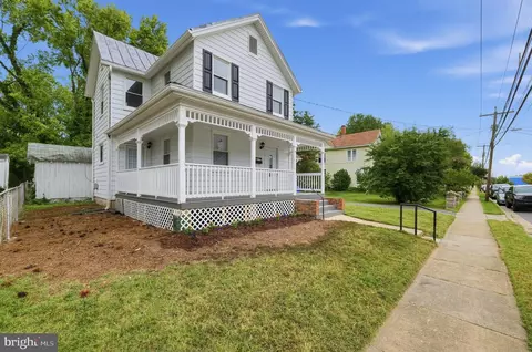 Exterior - 339 Laurel Ave, Laurel, MD 20707 photo 5 of 7