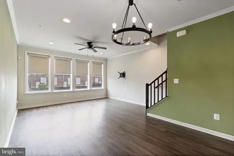 Living - 4963 Vista Green Ln, Lanham, MD 20706 photo 2 of 2