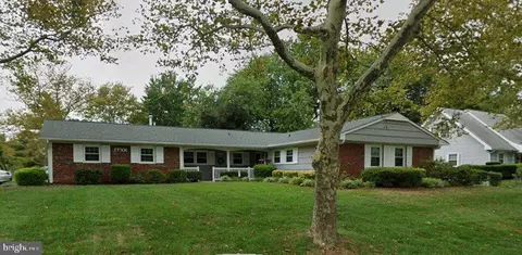 4400 Orangewood Ln, Bowie, MD 20715