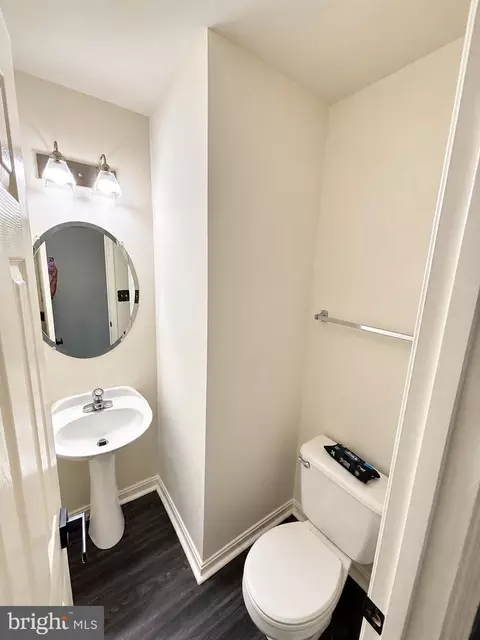 Bath - 6022 Cedar Post Dr, District Heights, MD 20747 photo 2 of 4