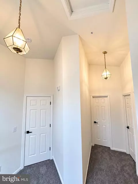 Entry Way - 6022 Cedar Post Dr, District Heights, MD 20747 photo 4 of 4