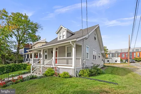 Exterior - 3724 35th St, Mount Rainier, MD 20712 photo 3 of 8