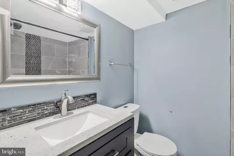 Bath - 9217 3rd St, Lanham, MD 20706 photo 3 of 3