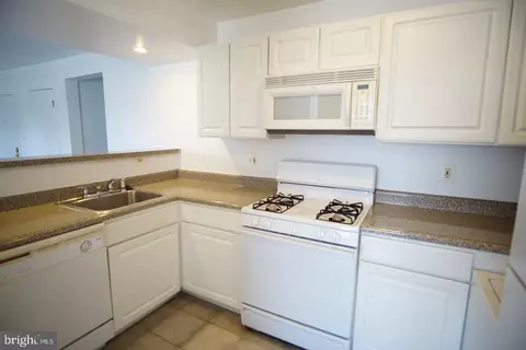 Kitchen - Undisclosed, Laurel, MD 20707 photo 2 of 2