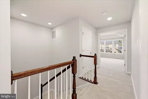 Entry Way - 9307 Geaton Park Pl, Lanham, MD 20706 photo 5 of 8