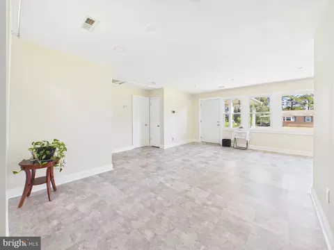Living - 8317 Schultz Rd, Clinton, MD 20735 photo 1 of 3