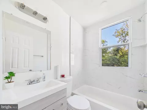 Bath - 8317 Schultz Rd, Clinton, MD 20735 photo 3 of 3