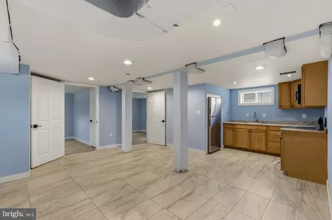 Entry Way - 7002 E Clinton St, Clinton, MD 20735 photo 1 of 1