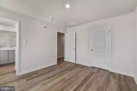 Entry Way - 15004 Sapmoss Ln, Brandywine, MD 20613 photo 7 of 14